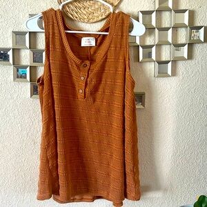Super cute terracotta color tank size XL